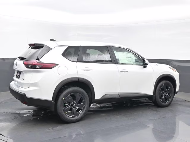 2026 Everest White Pearl Tricoat Nissan Rogue SV AWD SUV