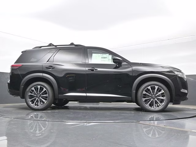 2026 Super Black Nissan Pathfinder Platinum 4X4 SUV