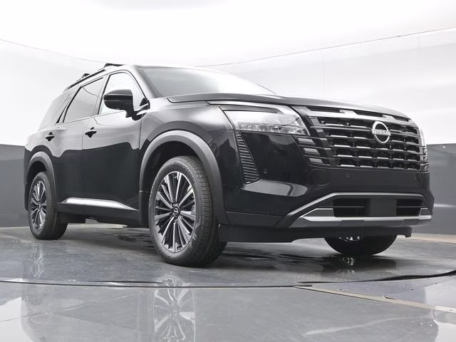 2026 Super Black Nissan Pathfinder Platinum 4X4 SUV