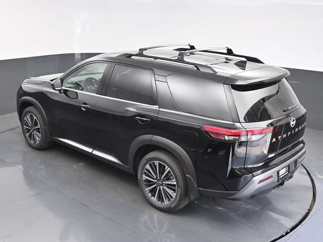 2026 Super Black Nissan Pathfinder Platinum 4X4 SUV