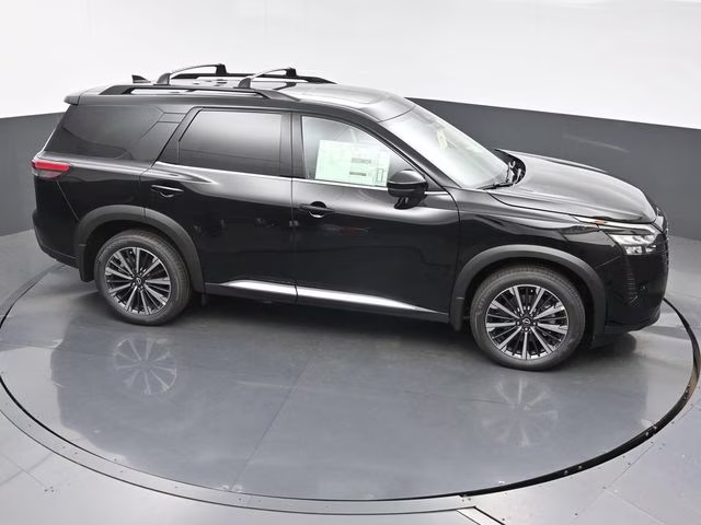 2026 Super Black Nissan Pathfinder Platinum 4X4 SUV
