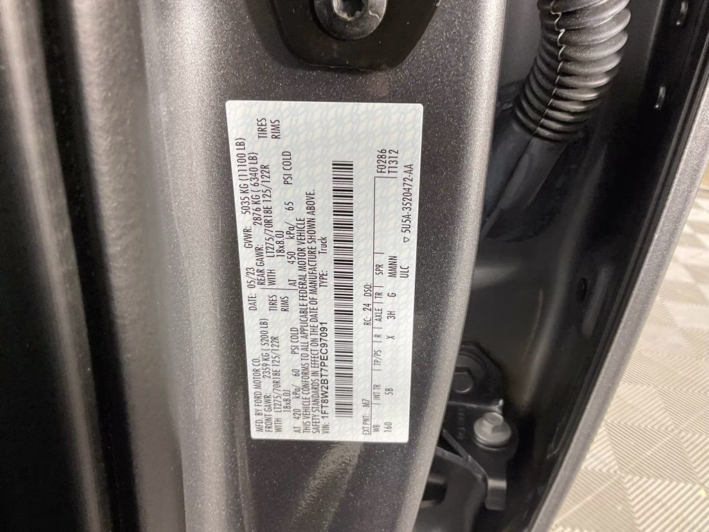2023 Gray Metallic Ford Super Duty F-250 SRW Lariat 4X4 Truck