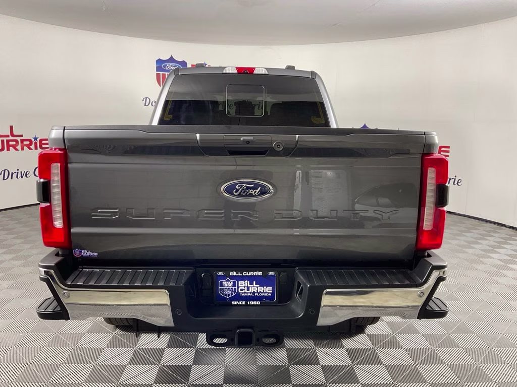 2023 Gray Metallic Ford Super Duty F-250 SRW Lariat 4X4 Truck