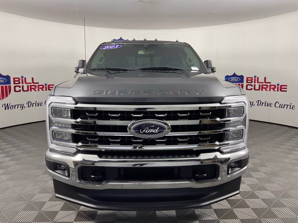 2023 Gray Metallic Ford Super Duty F-250 SRW Lariat 4X4 Truck