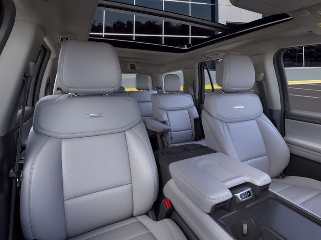 2026 Space Silver Metallic Ford Expedition Platinum 4X4 SUV