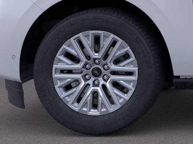 2026 Space Silver Metallic Ford Expedition Platinum 4X4 SUV