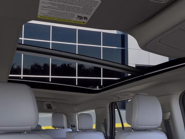 2026 Space Silver Metallic Ford Expedition Platinum 4X4 SUV