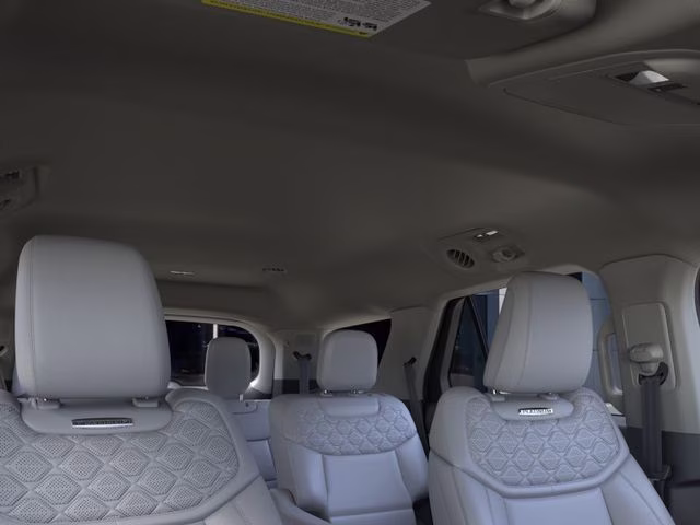 2026 Space White Metallic Ford Explorer Platinum 4X4 SUV