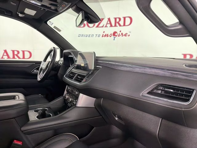 2022 White Frost GMC Yukon SLT RWD SUV