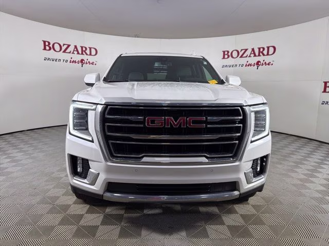 2022 White Frost GMC Yukon SLT RWD SUV