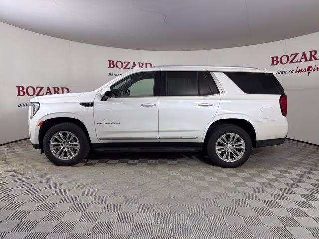 2022 White Frost GMC Yukon SLT RWD SUV
