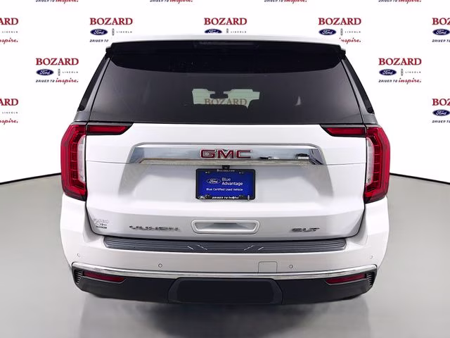 2022 White Frost GMC Yukon SLT RWD SUV