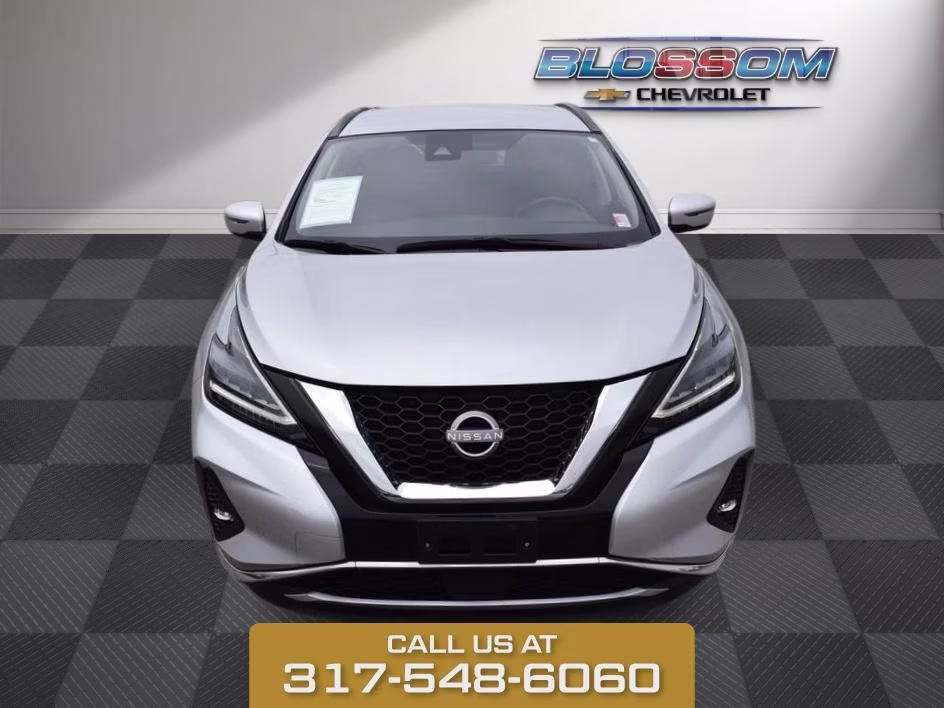 2023 Brilliant Silver Metallic Nissan Murano SV AWD SUV
