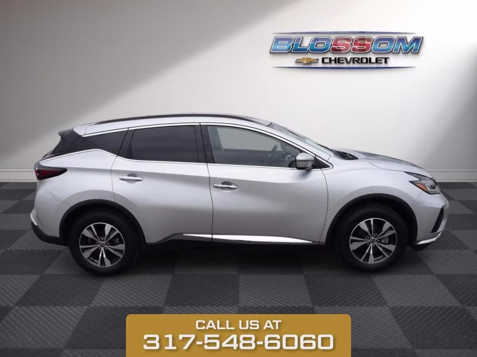 2023 Brilliant Silver Metallic Nissan Murano SV AWD SUV