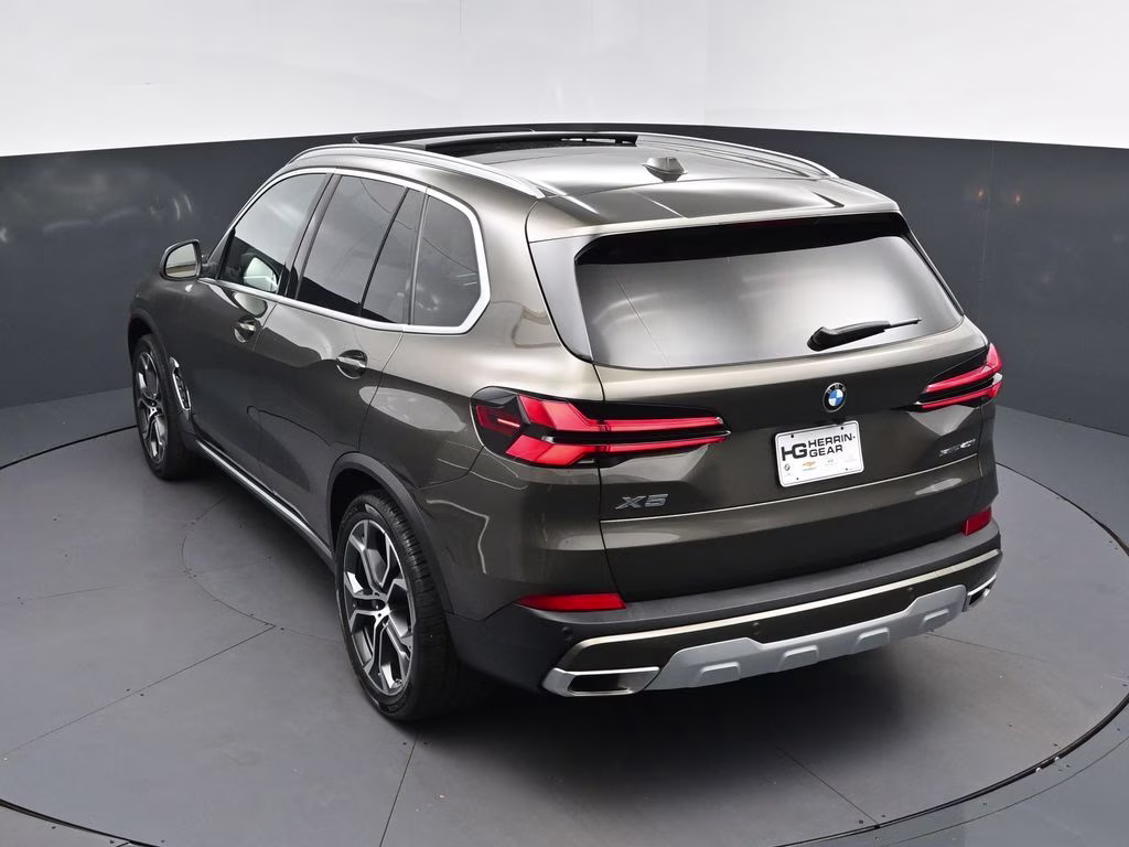 2026 Manhattan Green Metallic BMW X5 sDrive40i RWD SUV