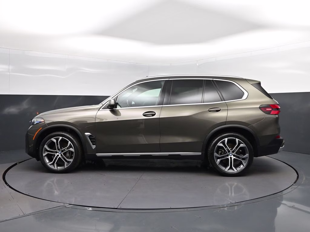 2026 Manhattan Green Metallic BMW X5 sDrive40i RWD SUV