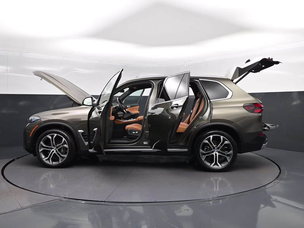 2026 Manhattan Green Metallic BMW X5 sDrive40i RWD SUV