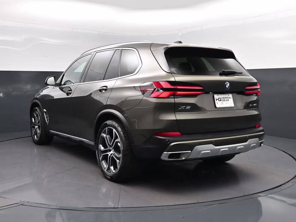 2026 Manhattan Green Metallic BMW X5 sDrive40i RWD SUV