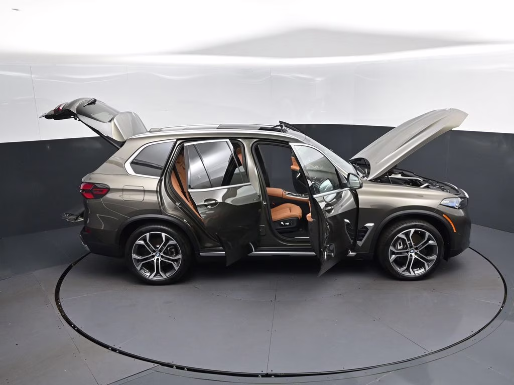 2026 Manhattan Green Metallic BMW X5 sDrive40i RWD SUV