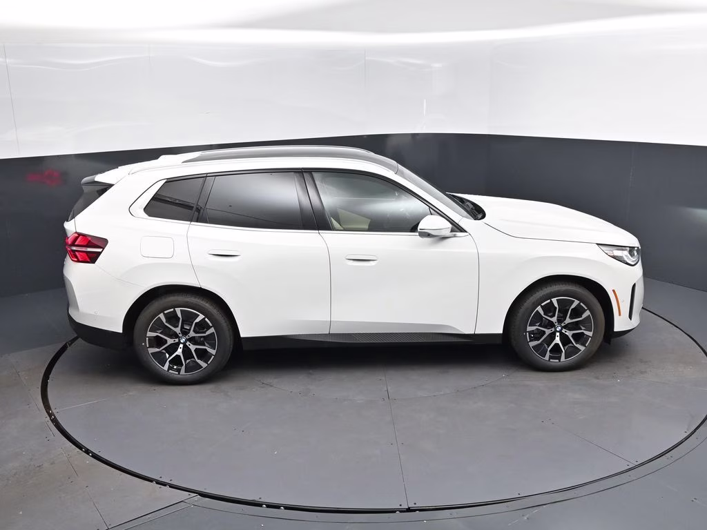 2026 Alpine White BMW X3 30 xDrive AWD SUV