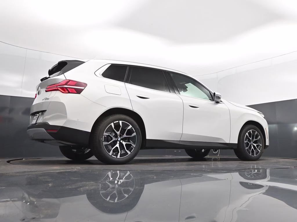 2026 Alpine White BMW X3 30 xDrive AWD SUV
