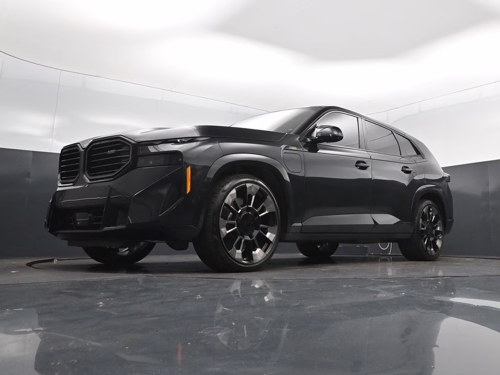 2023 Black Sapphire Metallic BMW XM Base AWD SUV