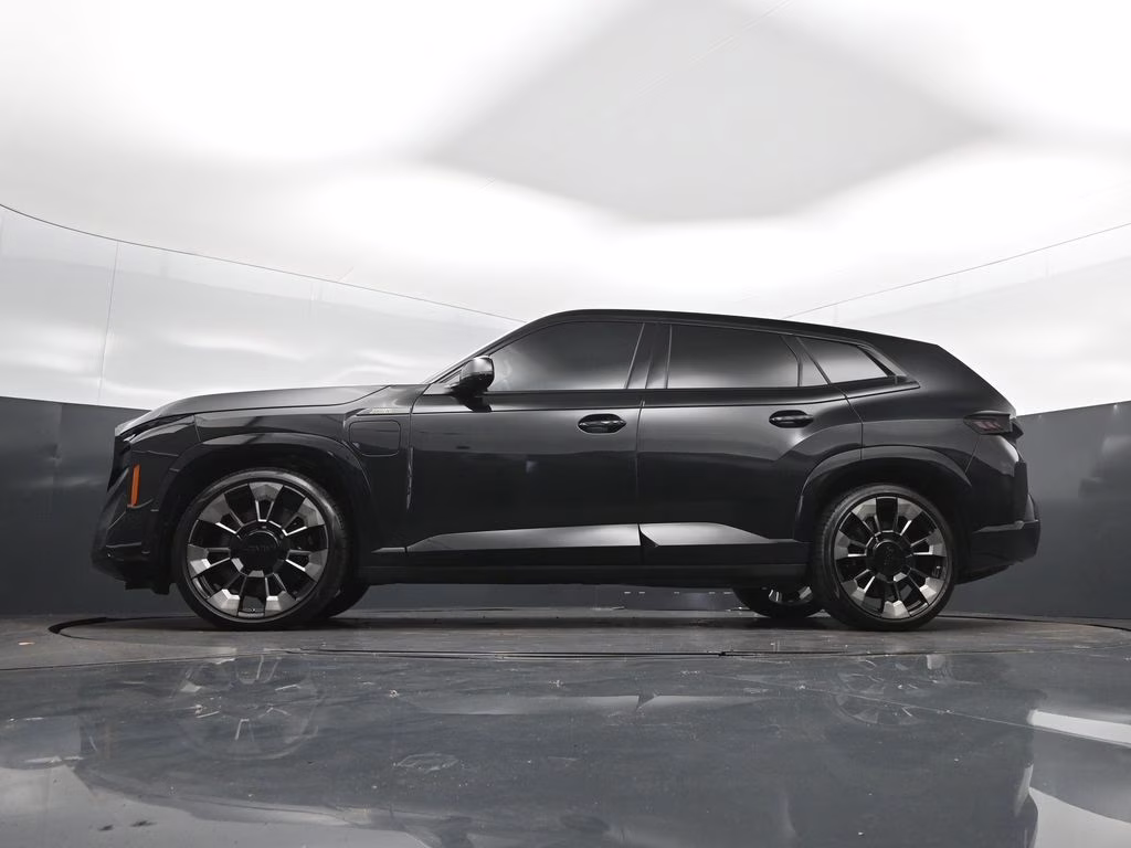 2023 Black Sapphire Metallic BMW XM Base AWD SUV
