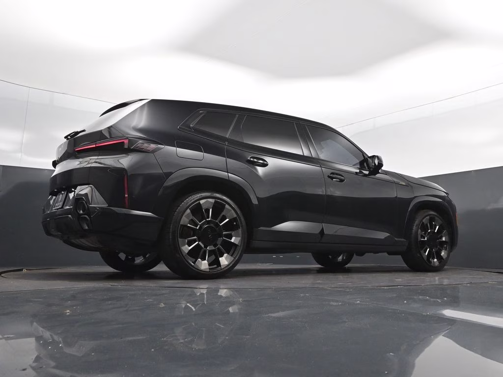 2023 Black Sapphire Metallic BMW XM Base AWD SUV