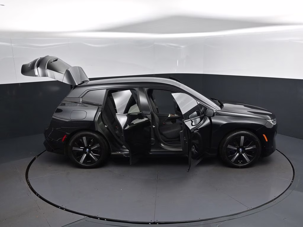 2023 Black Sapphire Metallic BMW iX xDrive50 AWD SUV