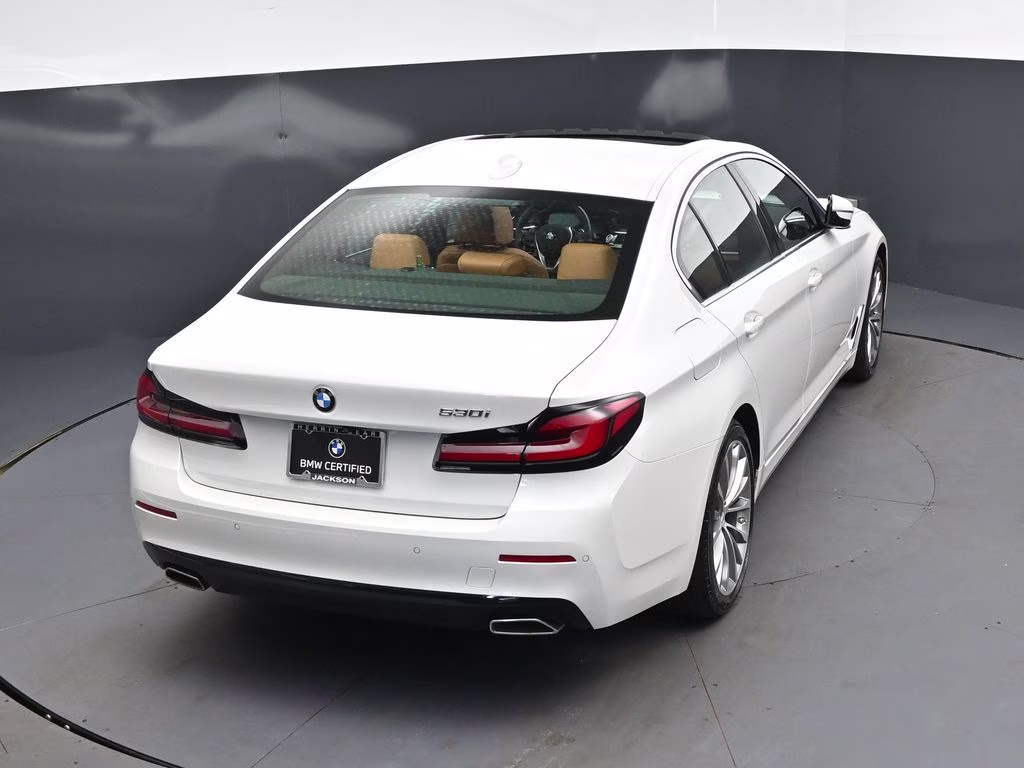 2023 Mineral White Metallic BMW 5 Series 530i RWD Sedan