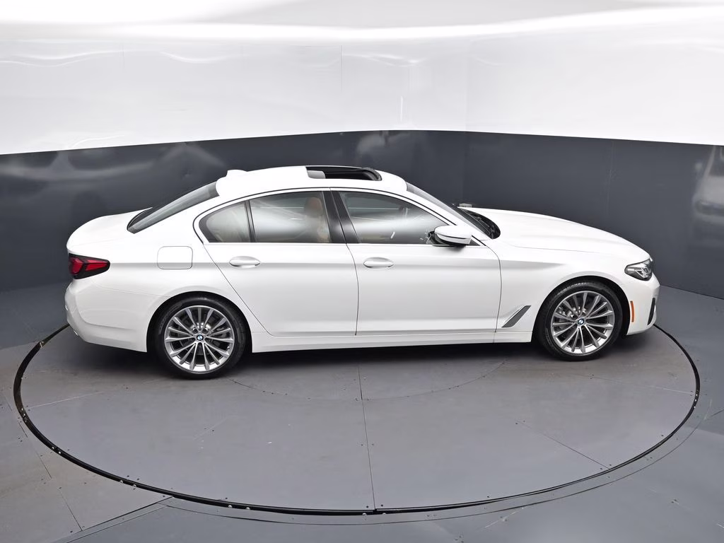 2023 Mineral White Metallic BMW 5 Series 530i RWD Sedan