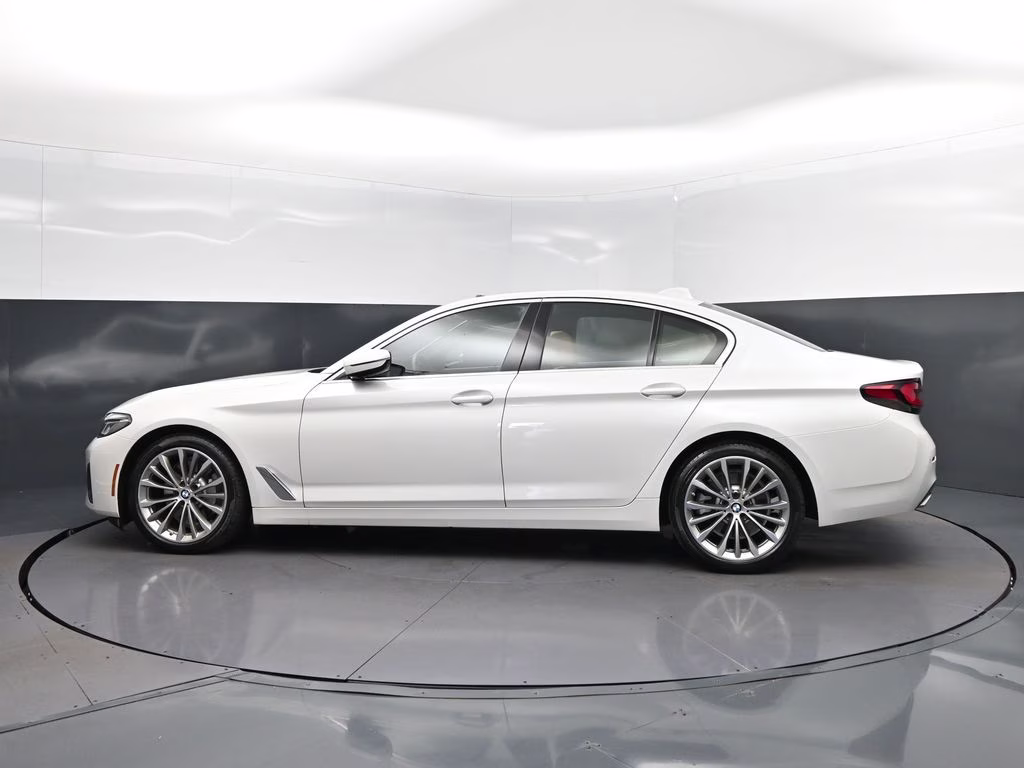 2023 Mineral White Metallic BMW 5 Series 530i RWD Sedan