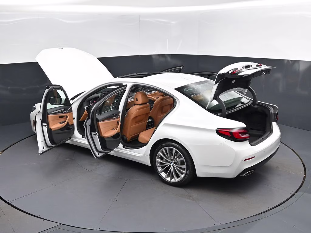 2023 Mineral White Metallic BMW 5 Series 530i RWD Sedan
