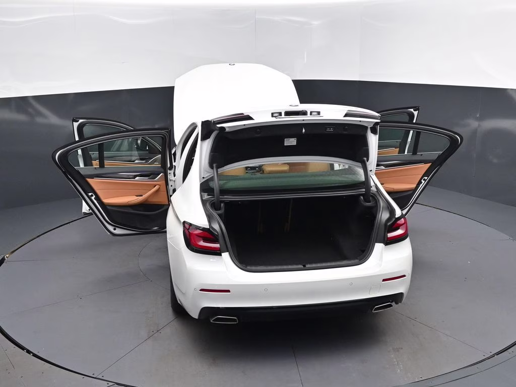 2023 Mineral White Metallic BMW 5 Series 530i RWD Sedan