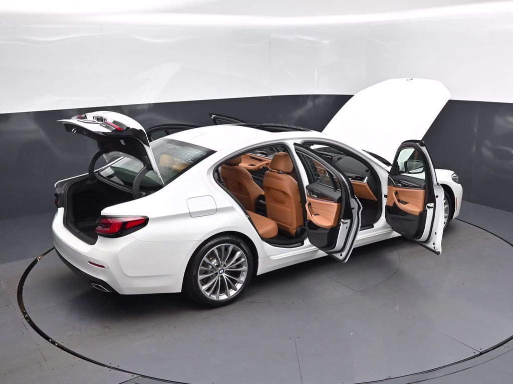 2023 Mineral White Metallic BMW 5 Series 530i RWD Sedan