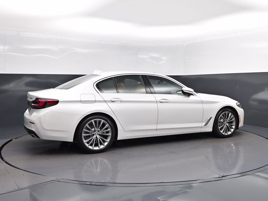 2023 Mineral White Metallic BMW 5 Series 530i RWD Sedan