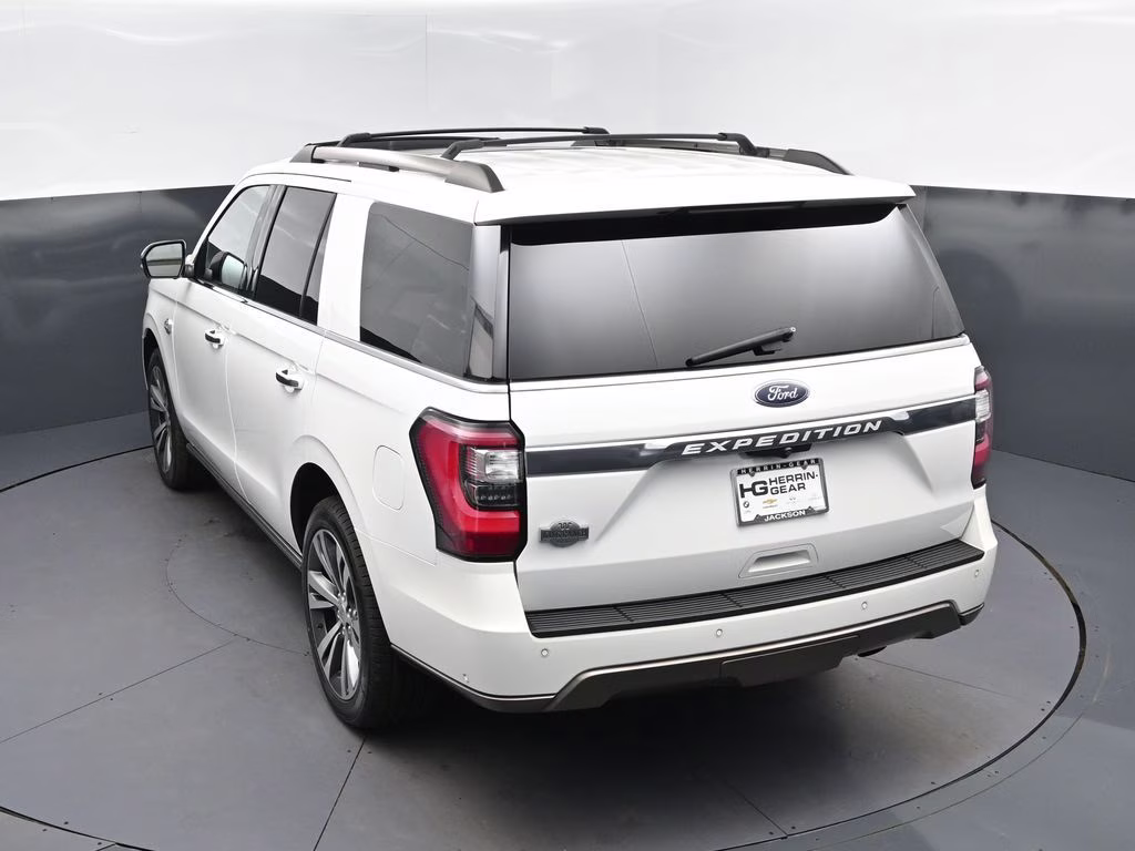 2020 White Metallic Ford Expedition King Ranch RWD SUV