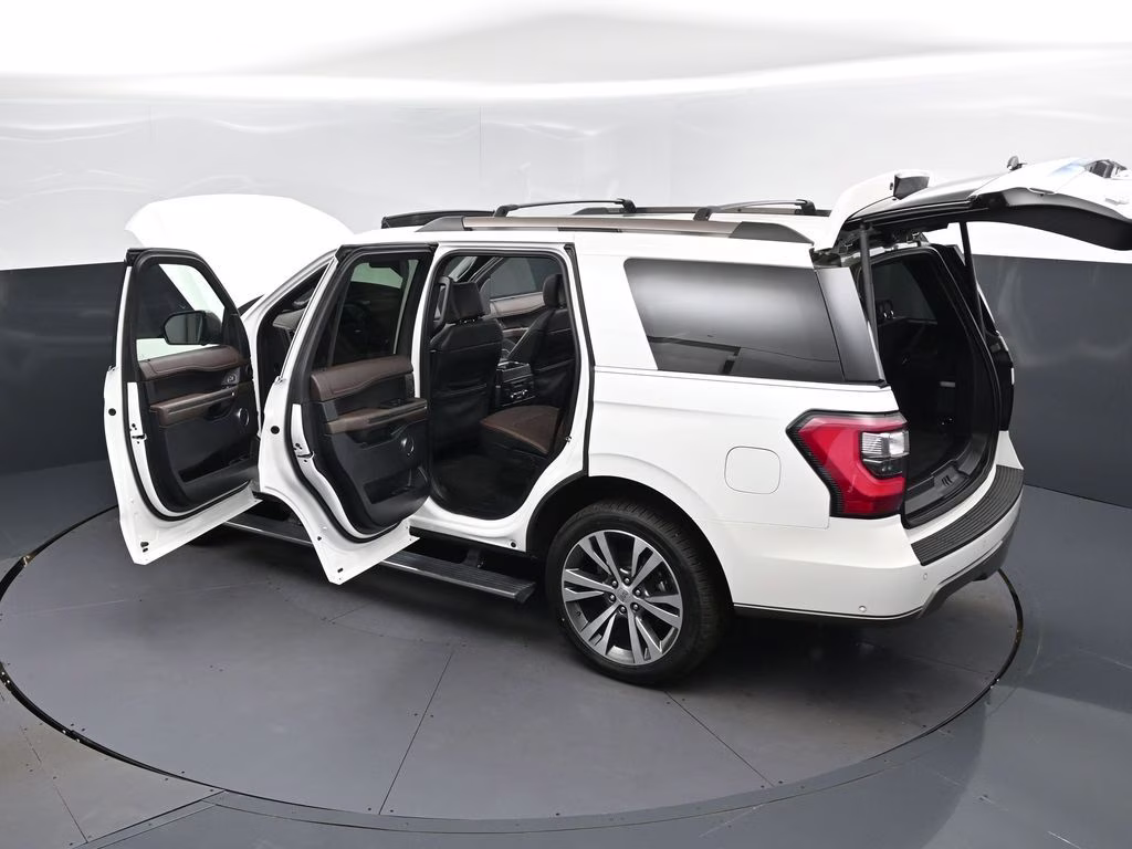 2020 White Metallic Ford Expedition King Ranch RWD SUV