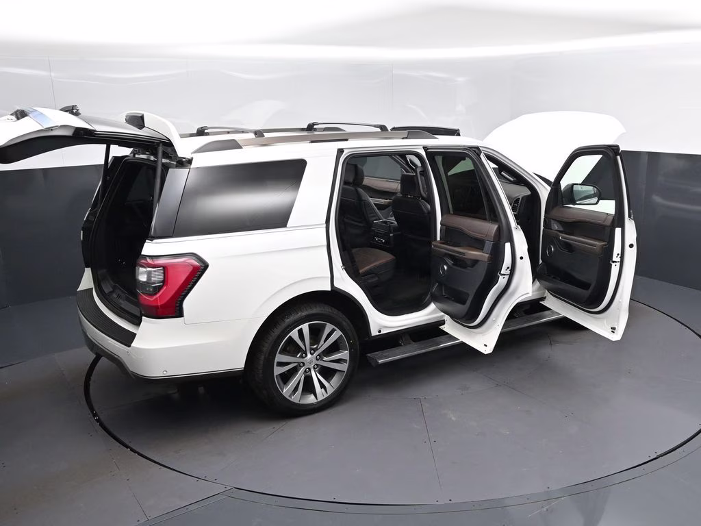 2020 White Metallic Ford Expedition King Ranch RWD SUV