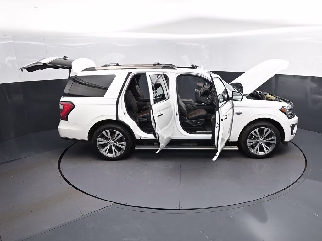 2020 White Metallic Ford Expedition King Ranch RWD SUV