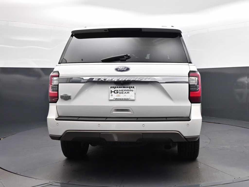 2020 White Metallic Ford Expedition King Ranch RWD SUV
