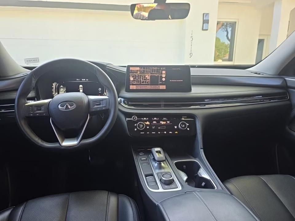 2023 Mineral Black INFINITI QX60 LUXE FWD SUV