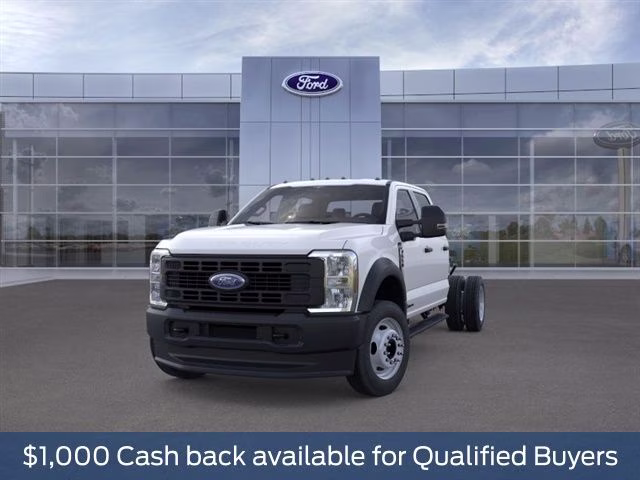 2026 Oxford White Ford Super Duty F-550 DRW XL 4X4 Chassis