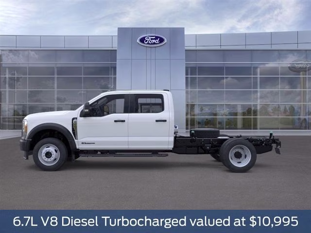 2026 Oxford White Ford Super Duty F-550 DRW XL 4X4 Chassis
