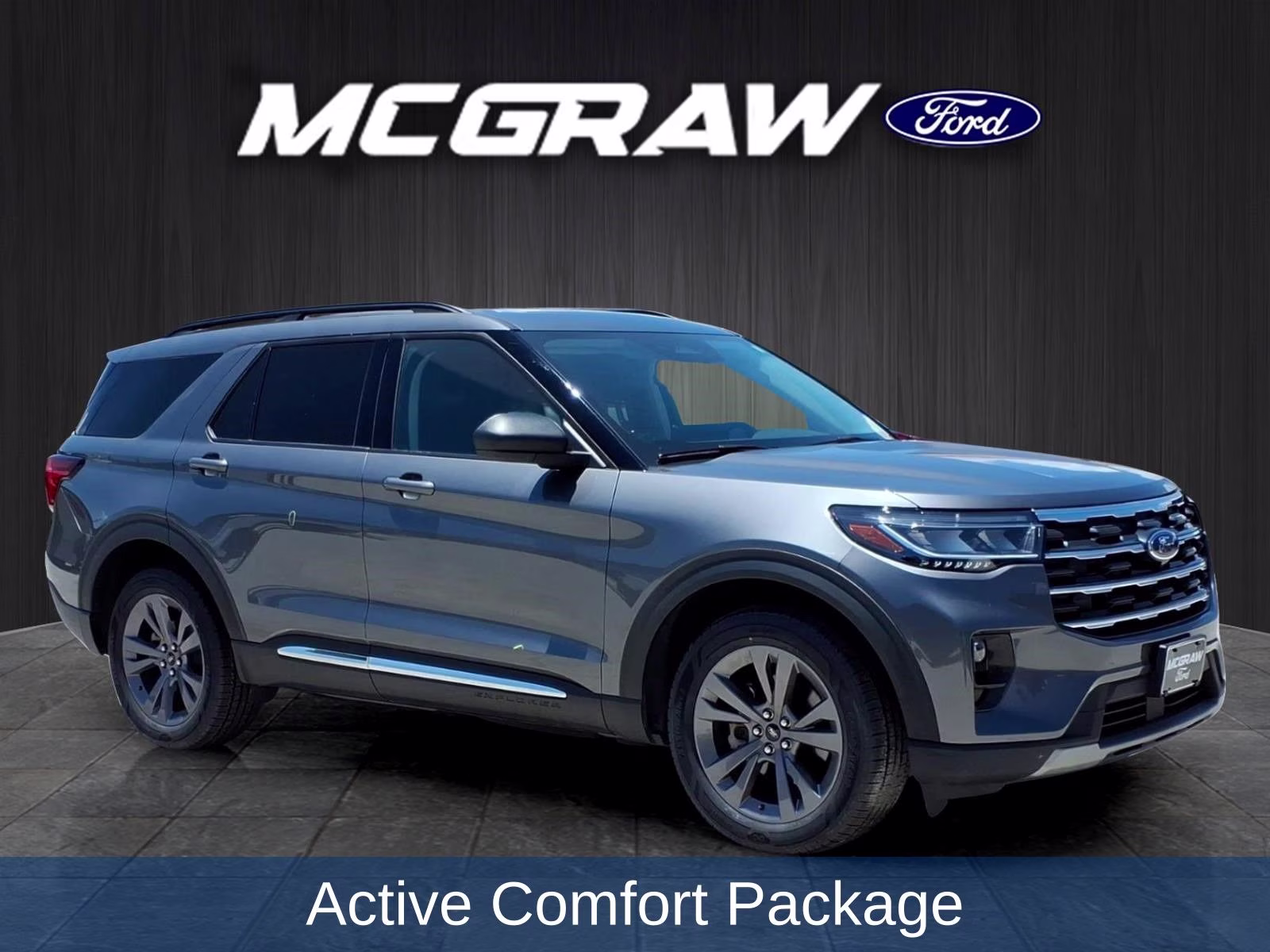 2025 Gray Metallic Ford Explorer Active 4X4 SUV