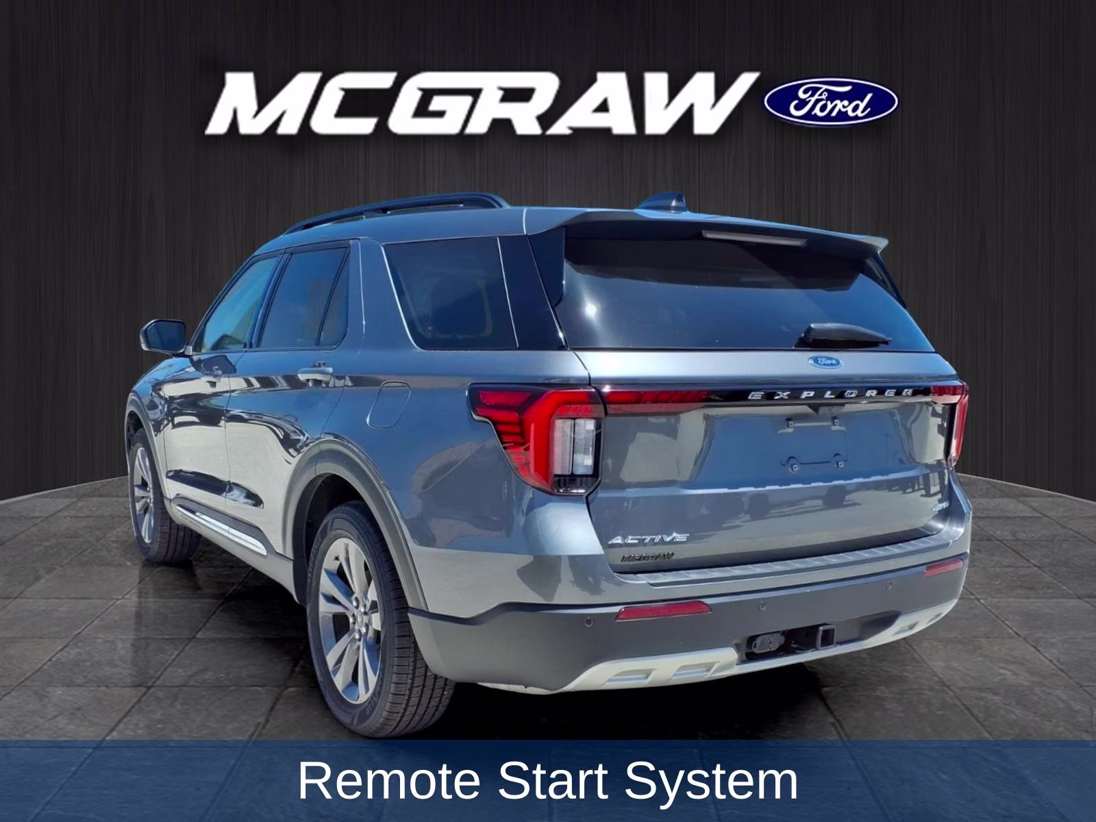 2025 Gray Metallic Ford Explorer Active 4X4 SUV