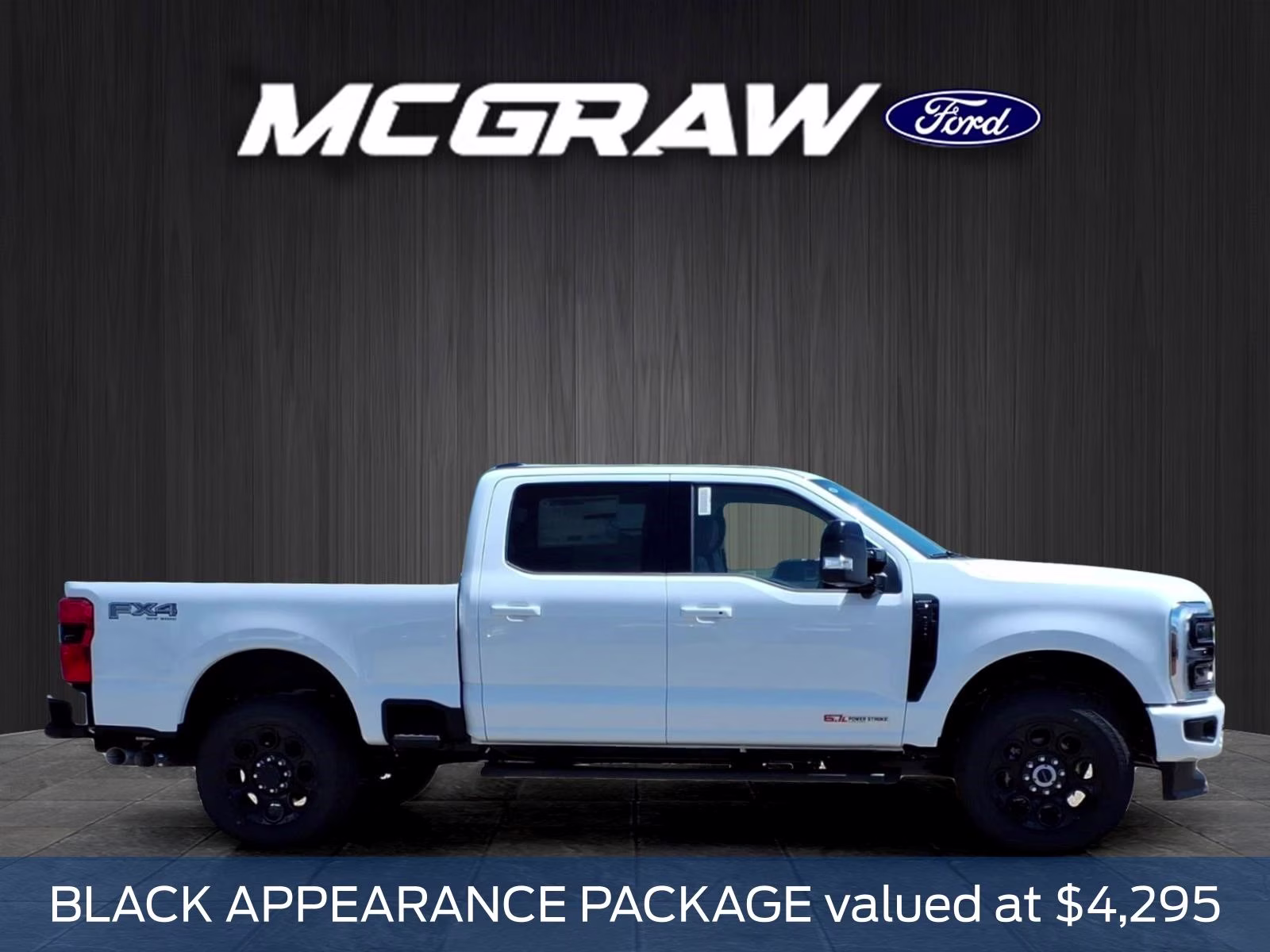 2026 Oxford White Ford Super Duty F-250 SRW Lariat 4X4 Truck