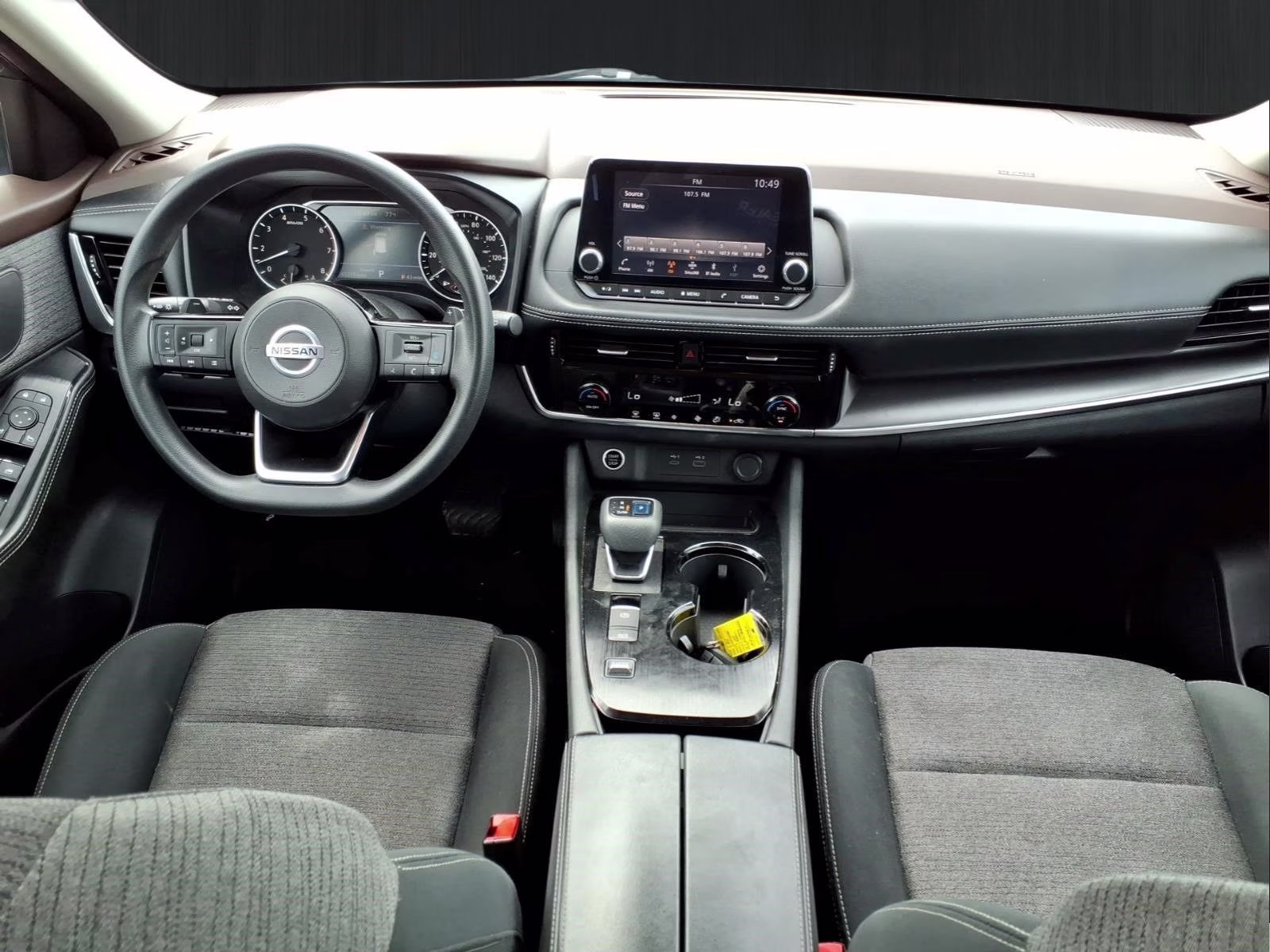 2021 Gun Metallic Nissan Rogue SV FWD SUV