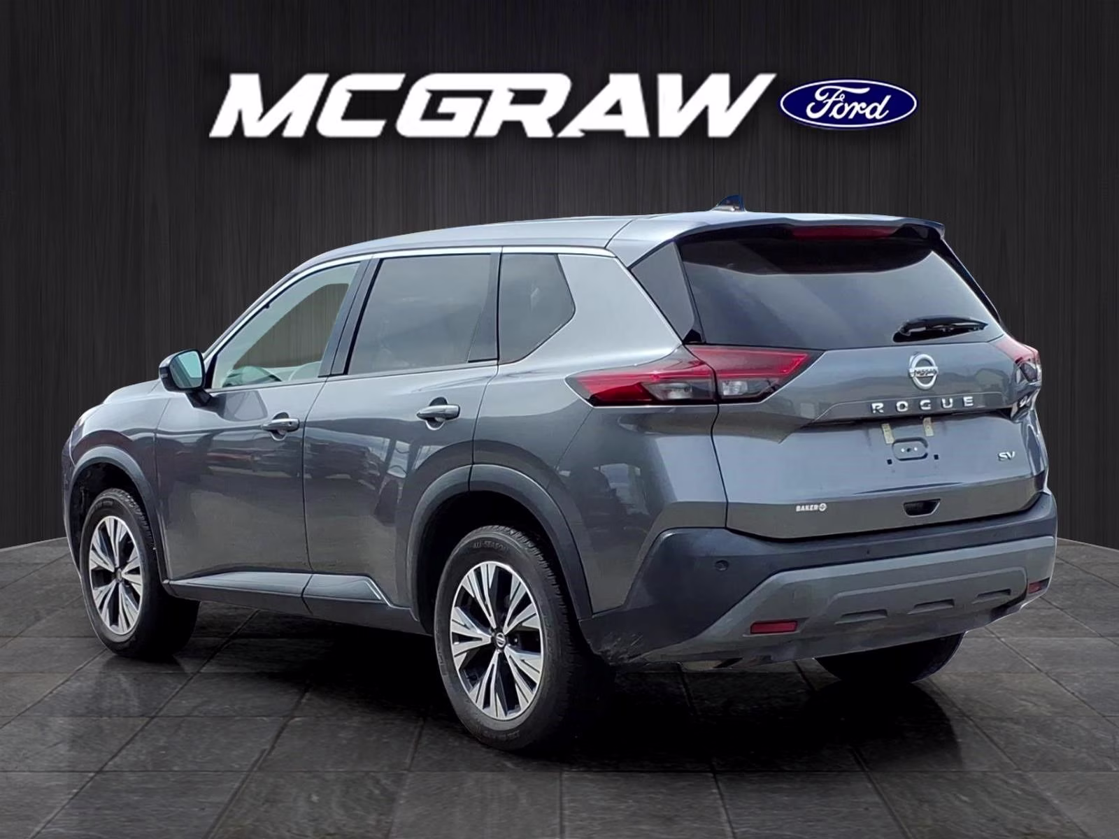 2021 Gun Metallic Nissan Rogue SV FWD SUV
