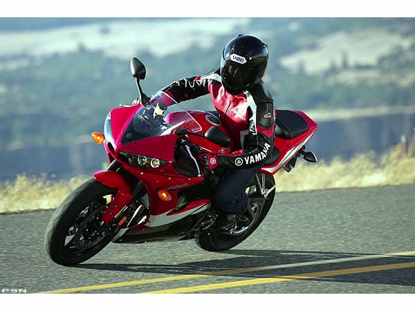 2005 Raven Yamaha YZF-R6 Motorcycle